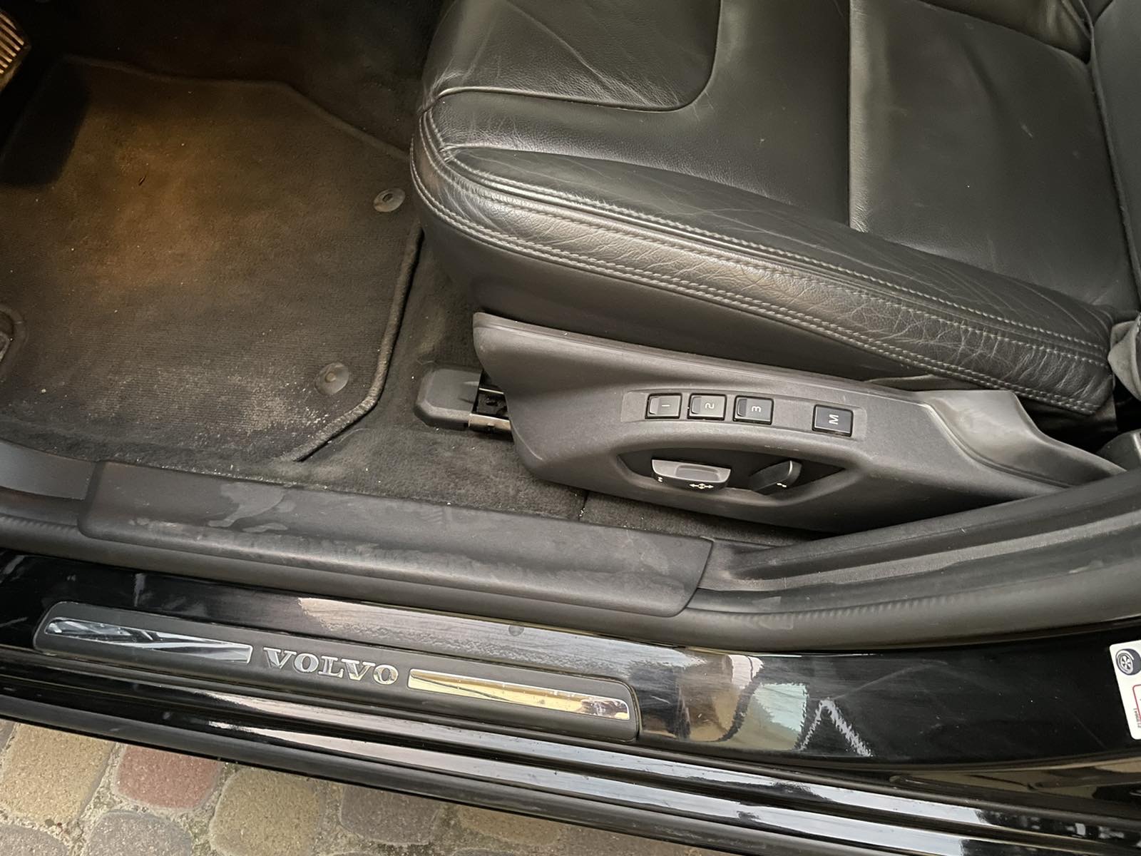 Volvo S60 T5 AWD 2012