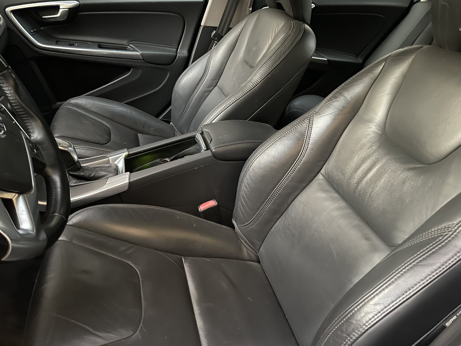 Volvo S60 T5 AWD 2012