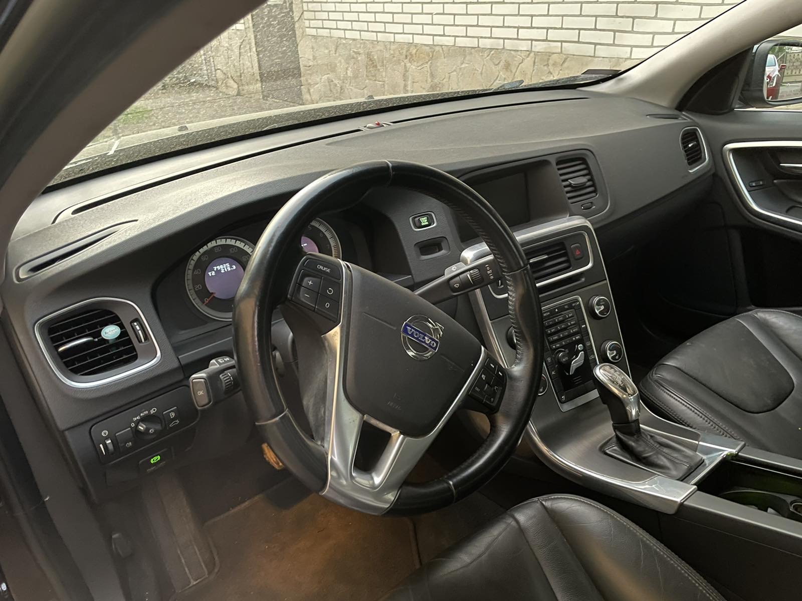 Volvo S60 T5 AWD 2012