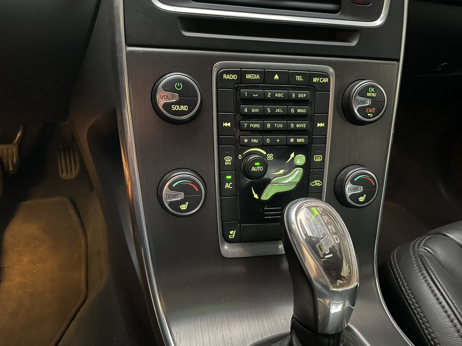 Volvo S60 T5 AWD 2012