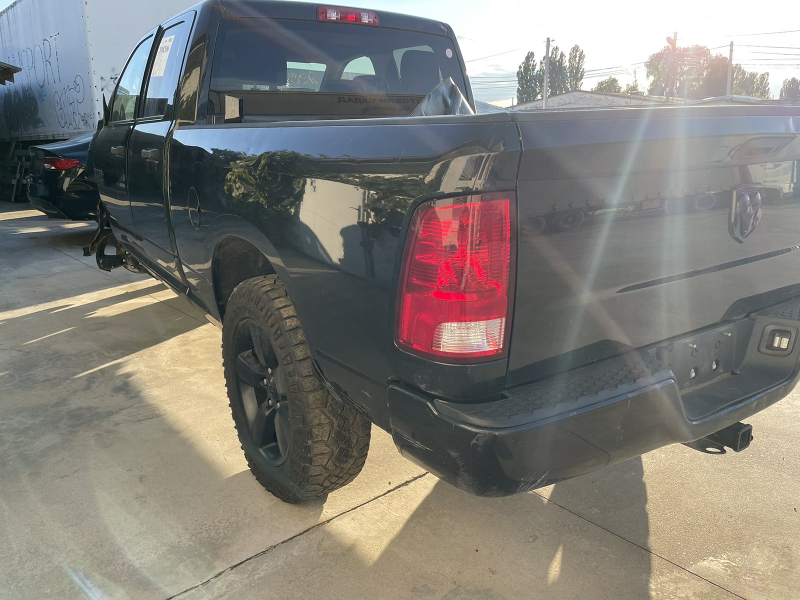 Dodge RAM 1500 EXPRESS 2017