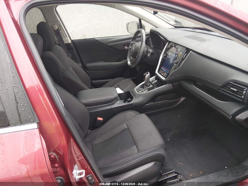 SUBARU OUTBACK PREMIUM 2021